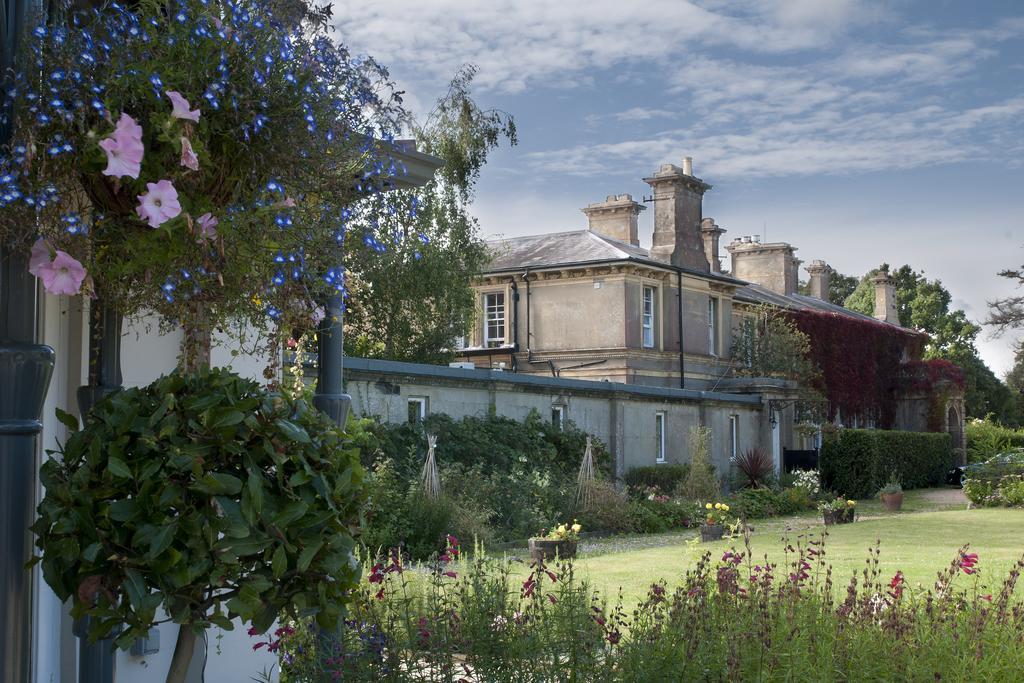 Albert Cottage Hotel East Cowes Exterior photo